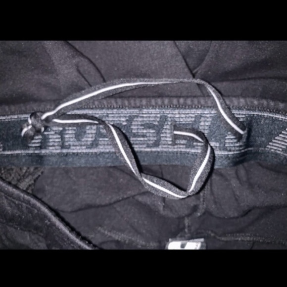 Russell Athletic” Men’s Black Color. Material: Knit. Size: XXLarge - Picture 6 of 7